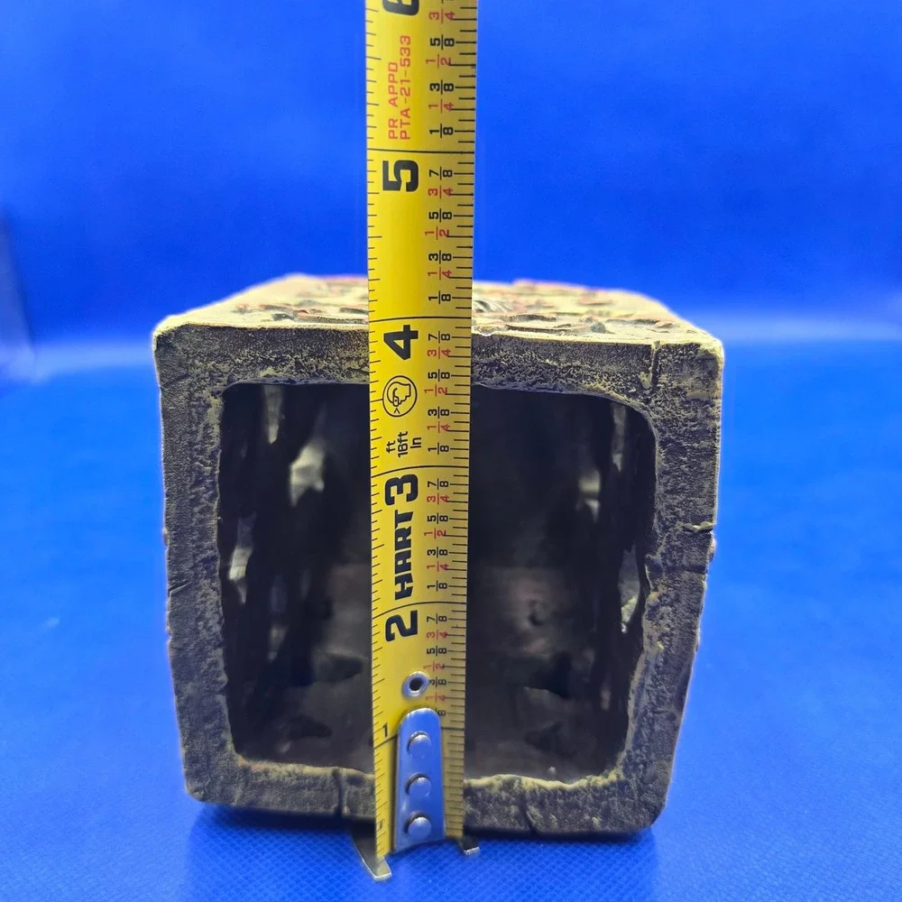N/A rustic stone
